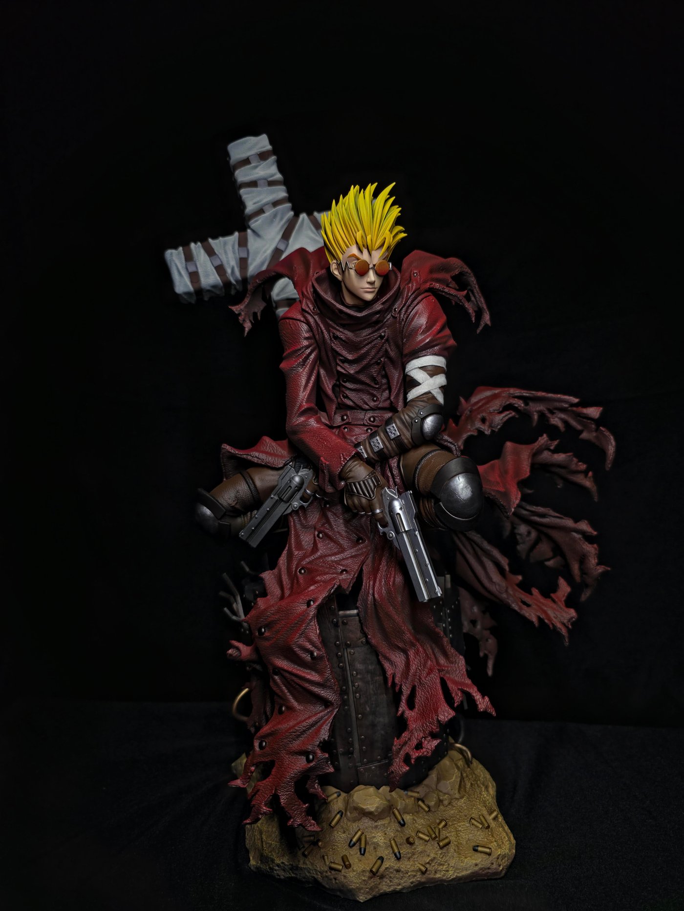GK3 real-user photo 1: Vash CA3D painted resin figurine